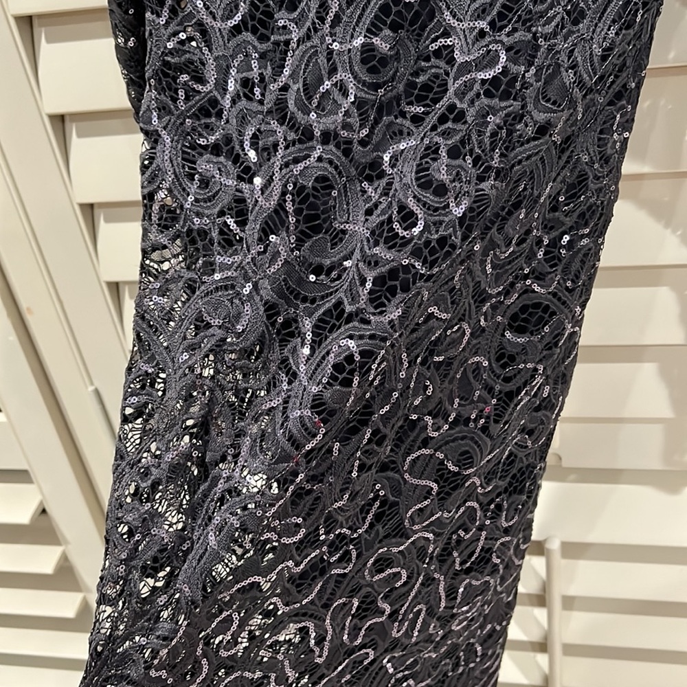 Lace Dress - Picture 4 of 13